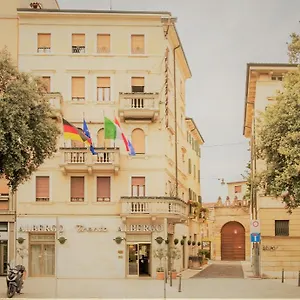 Trento Szálloda